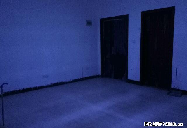 (单间出租)花溪区孔学堂 3室1厅1卫 限女生 - 房屋出租 - 房屋租售 - 阿拉善盟分类信息 - 阿拉善盟28生活网 alsm.28life.net